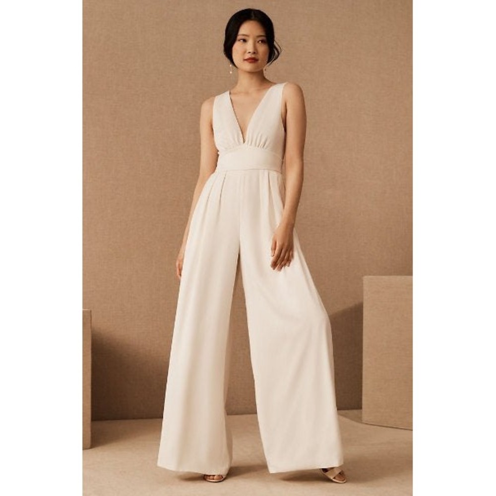 Sachin & Babi BHLDN Connie Jumpsuit Ivory‎ Cream V-Neck Wide Leg Bridal- Size 2